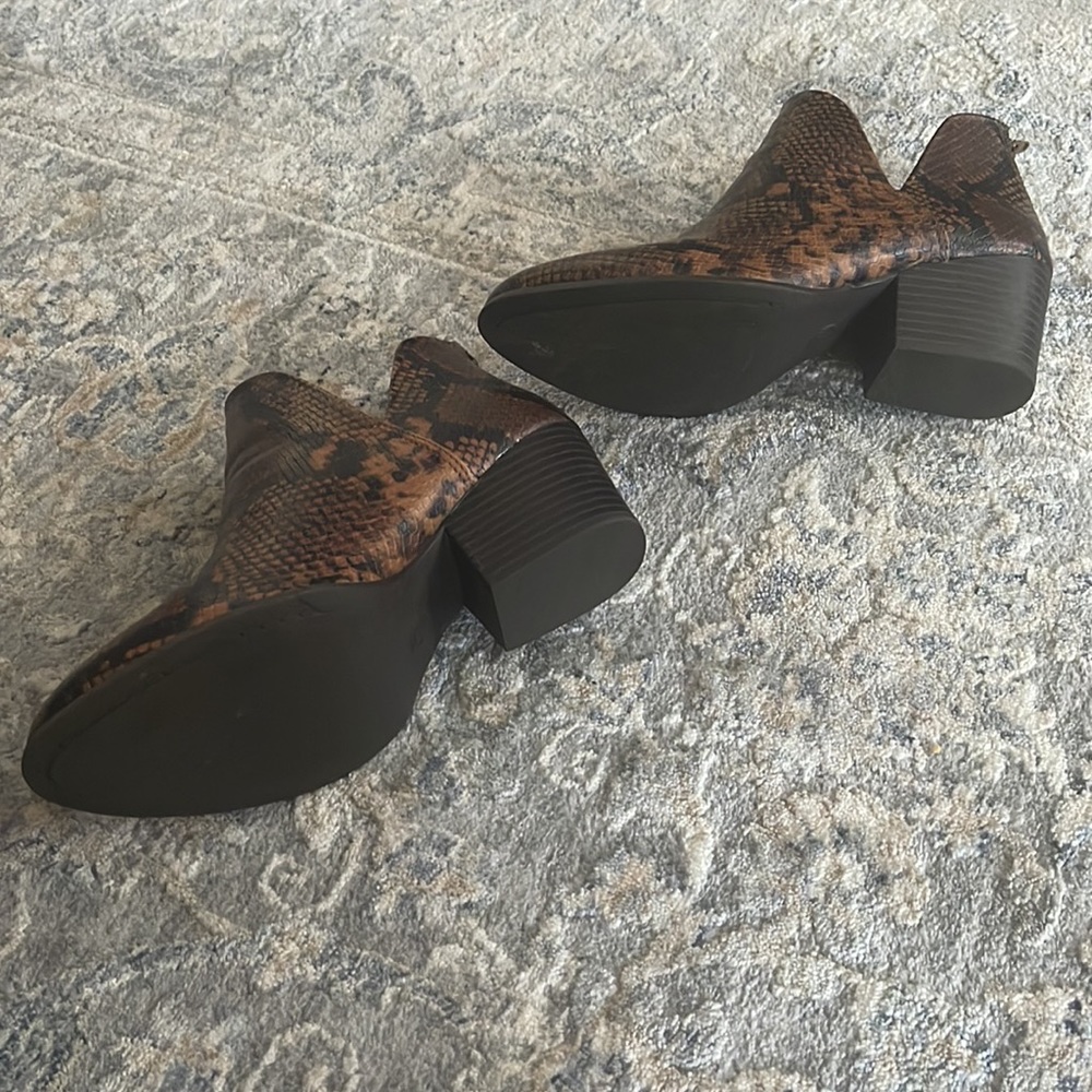 Python Booties - Picture 5 of 5